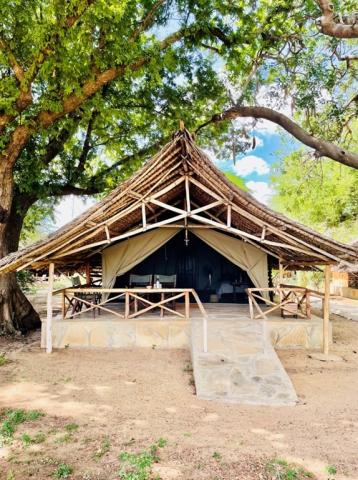 Safari stan v Satao Camp.