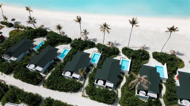 beach suite s bazénem přímo na pláži