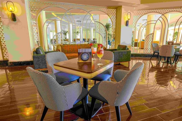 Lobby bar