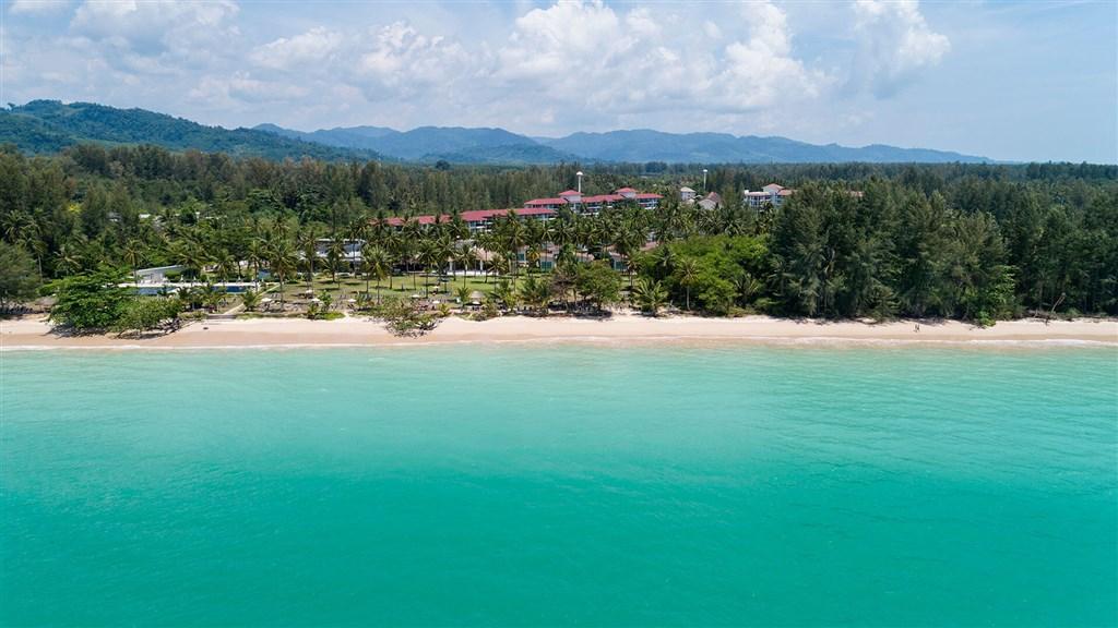 Kantary Beach