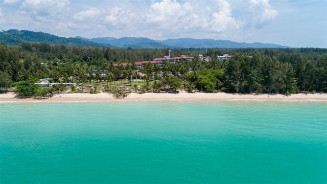 Kantary Beach