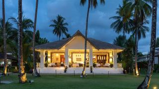 Kantary Beach