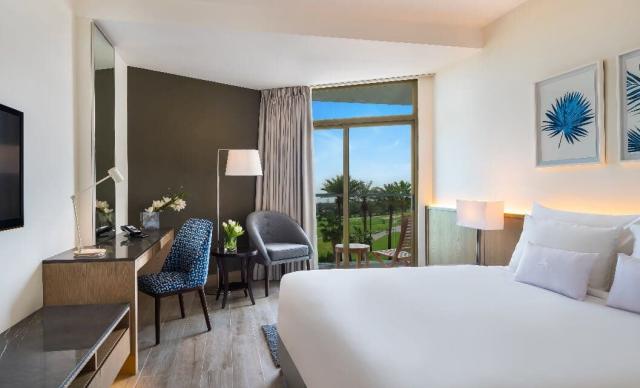 JA Beach Hotel