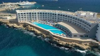 Paradise Bay