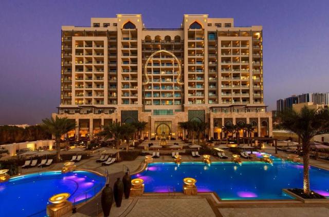 Hotel Ajman Saray