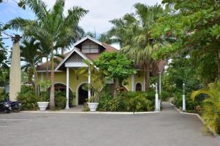 Merrils Beach Resort I.