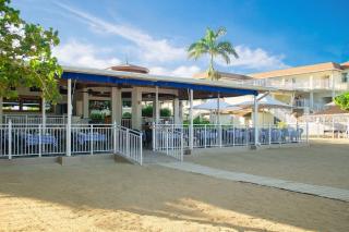 Coco La Palm Seaside Resort