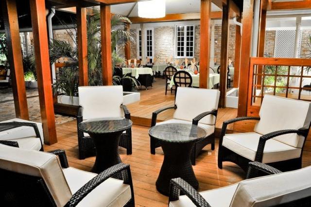Island Inn