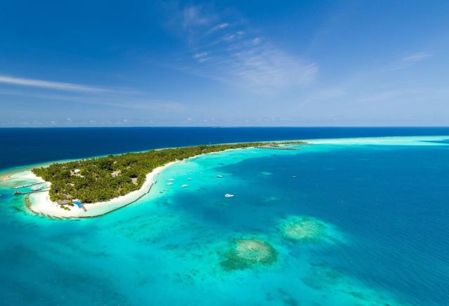 Kuramathi Island