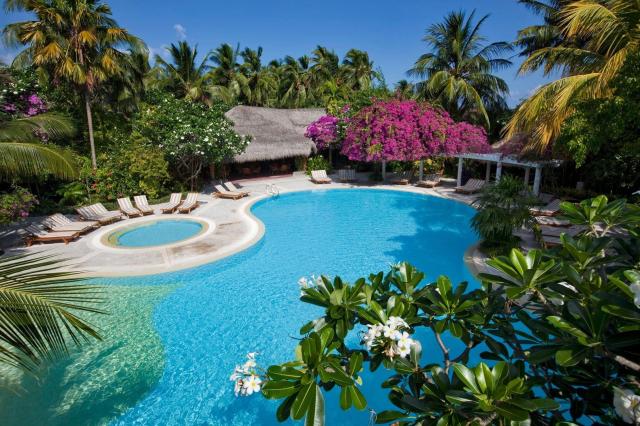 Kuramathi Island Resort