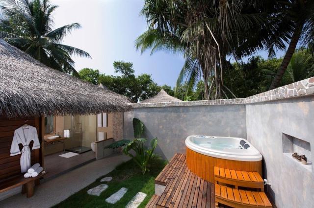 Kuramathi Island Resort