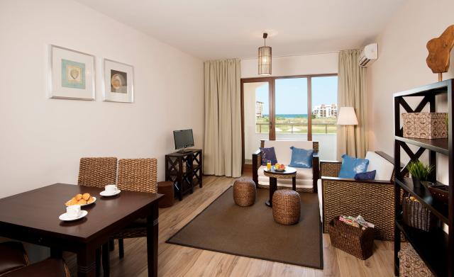 Hotel Sunrise All Suites