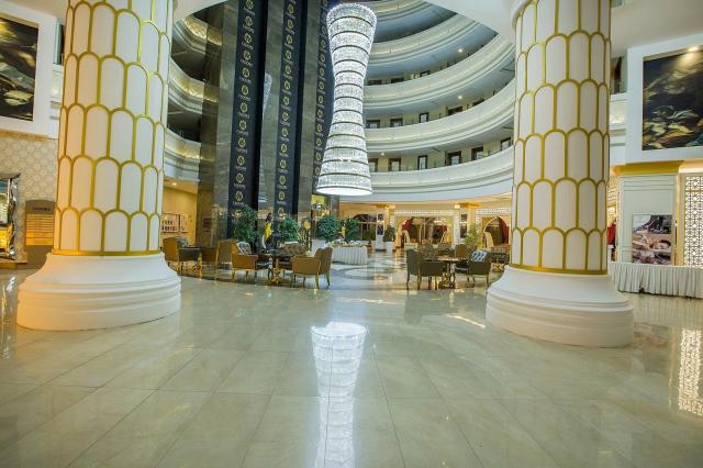 Jadore Deluxe Hotel And Spa