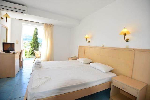Hotel Three Stars