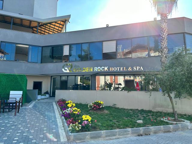 Hotel Side Golden Rock