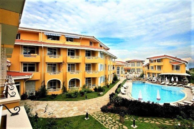 Blue Orange Beach Resort