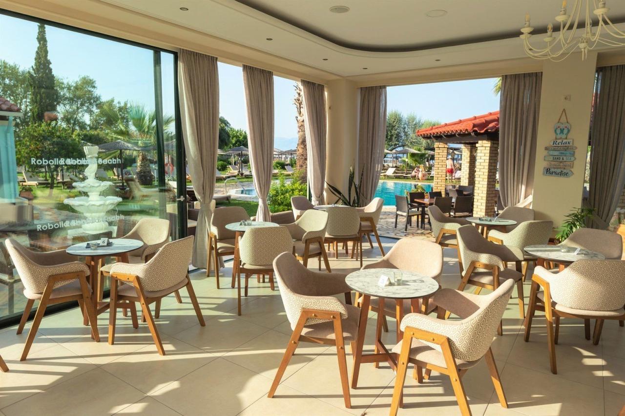 Hotel Robolla Beach Aparthotel