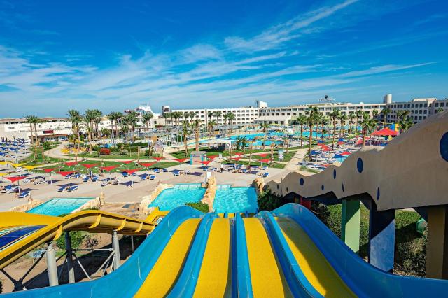  Titanic Resort & Aqua Park