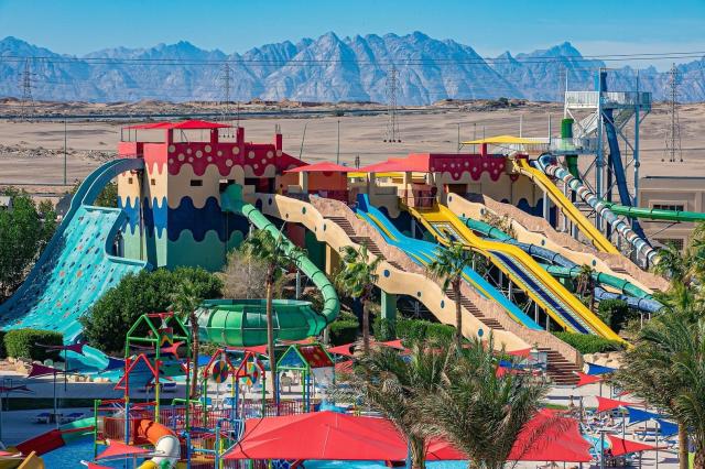 Titanic Resort & Aqua Park