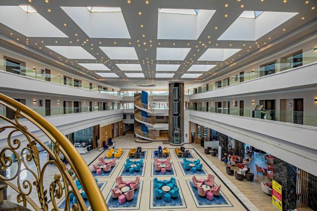  Titanic Resort & Aqua Park