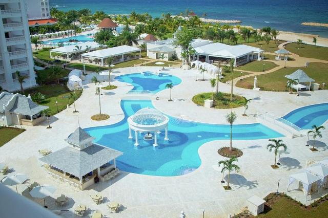 Luxury Bahia Principe Runaway Bay