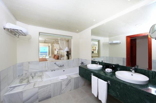 Luxury Bahia Principe Runaway Bay