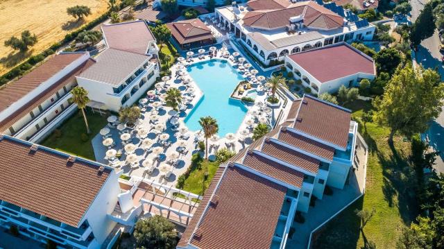 Hotel Niriides Beach