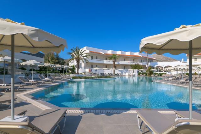 Hotel Niriides Beach