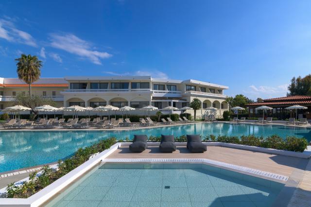 Hotel Niriides Beach
