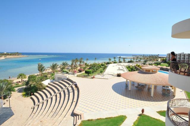 Royal Brayka Beach Resort