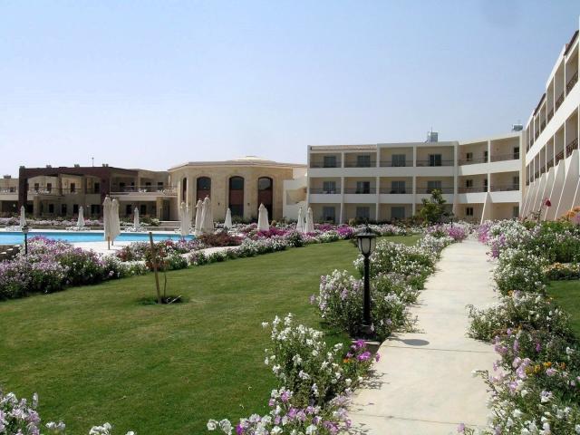 Royal Brayka Beach Resort