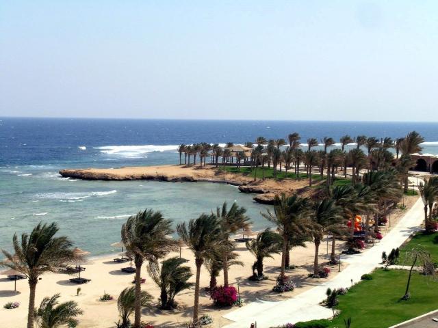 Royal Brayka Beach Resort