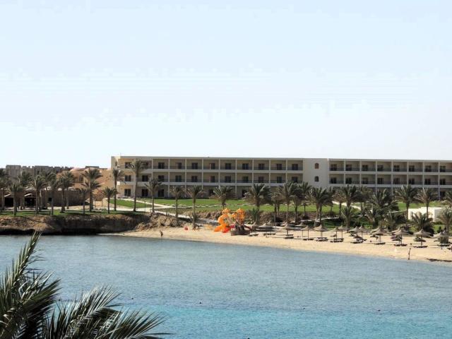Royal Brayka Beach Resort