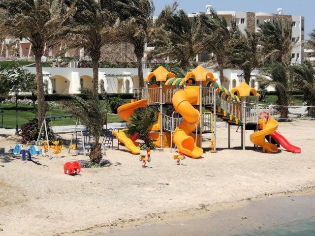 Royal Brayka Beach Resort