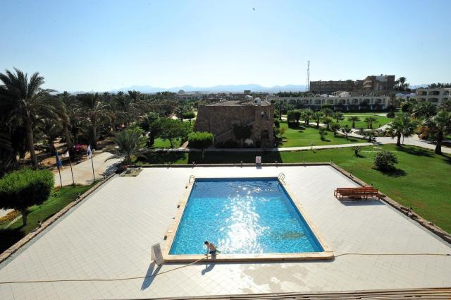 Royal Brayka Beach Resort
