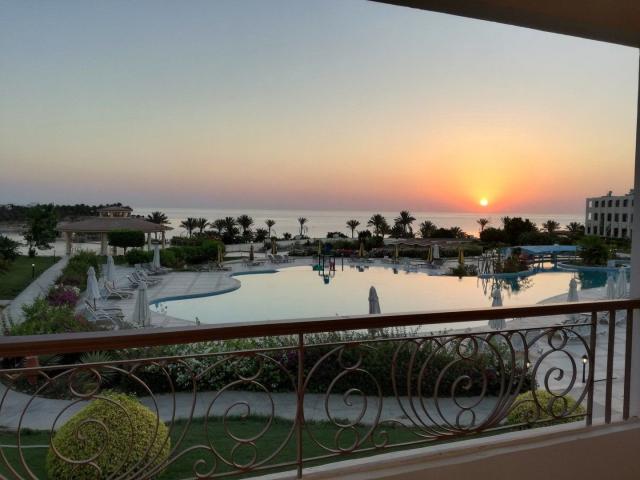 Royal Brayka Beach Resort