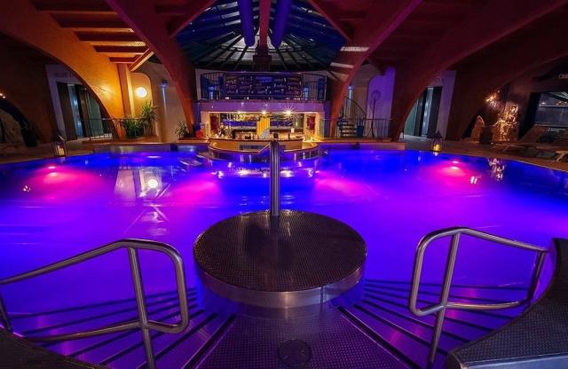 Hotel Aquacity Seasons