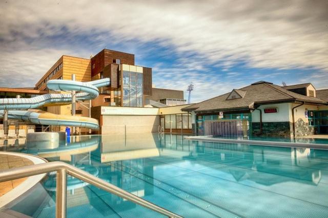 Hotel Aquacity Mountain View