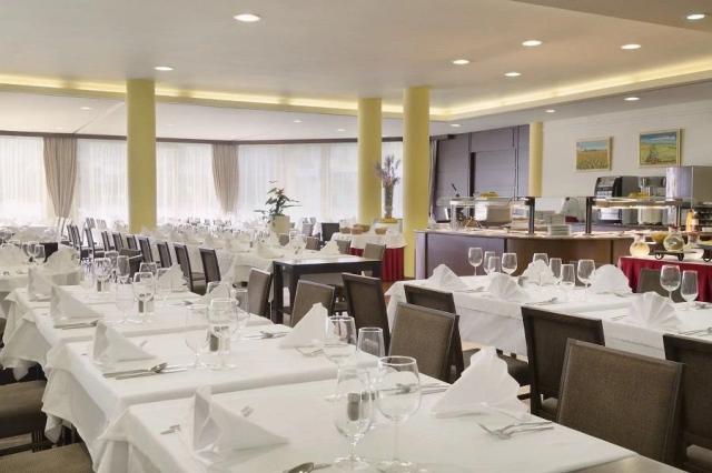 Ramada Hotel & Suites
