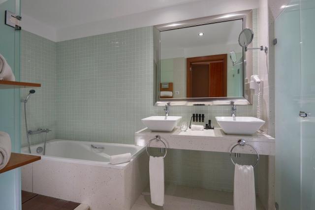 Hotel Melia Madeira Mare