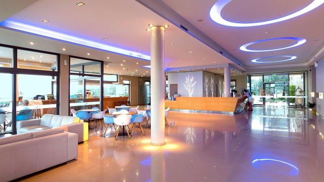 Hotel Aeolis