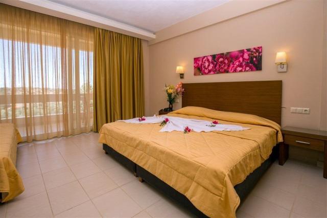 Hotel Aeolis