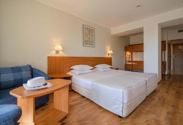 Hotel Madara