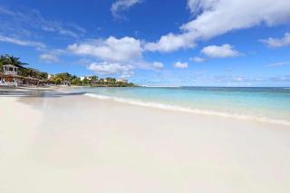 Grand Palladium Lady Hamilton Resort & Spa