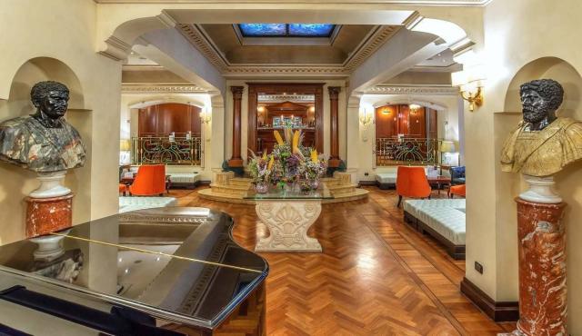 Hotel River Palace