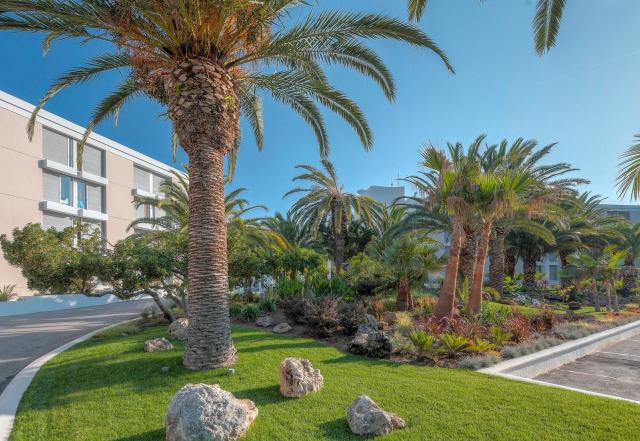 Hotel Caravia Beach