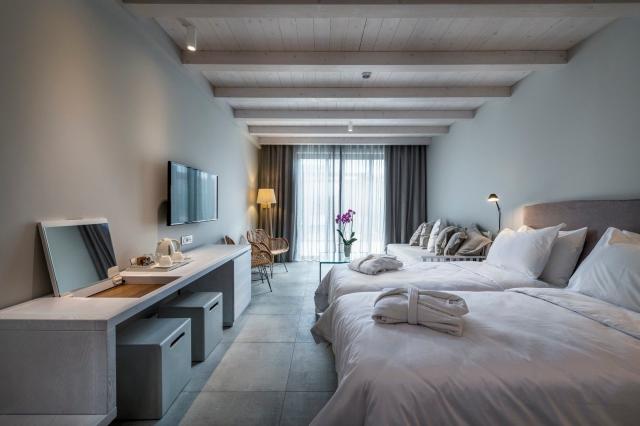 Hotel Caravia Beach