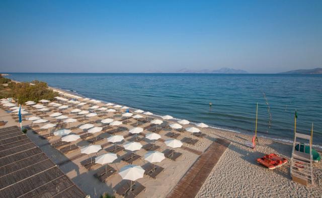 Hotel Caravia Beach