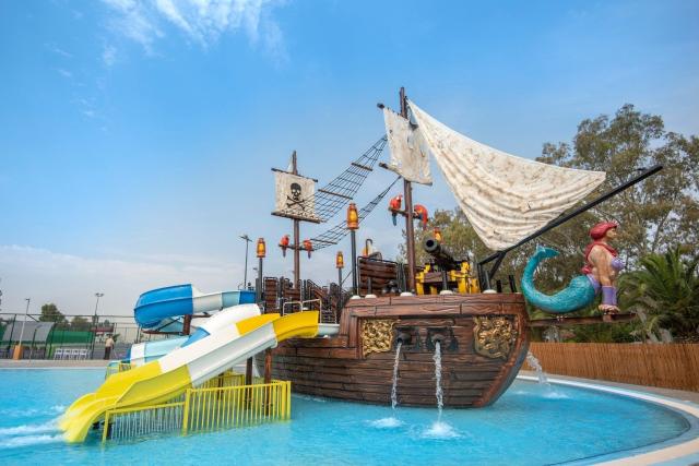 Hotel Caravia Beach