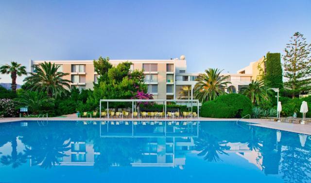 Hotel Caravia Beach
